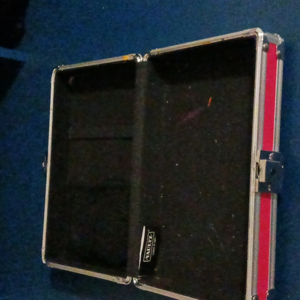 Kit - Picture 3 of 3